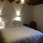 بيت للعطل Chaleureuse Maison De Montagne Garin