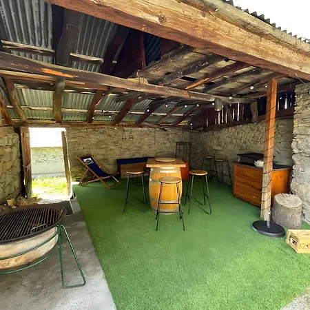 Hébergement de vacances Chaleureuse Maison De Montagne *